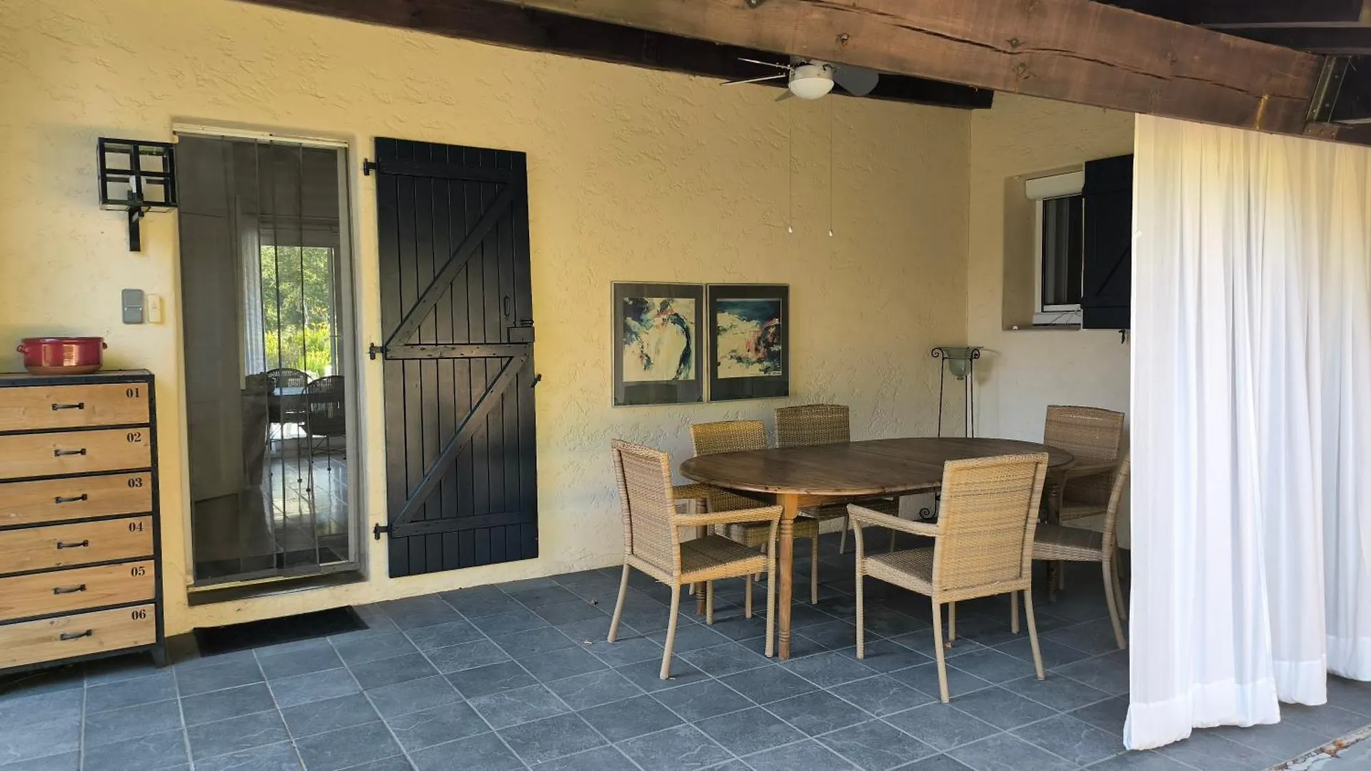 Feriehus Le Paradis De L'Ibie Saint-Maurice-dʼIbie